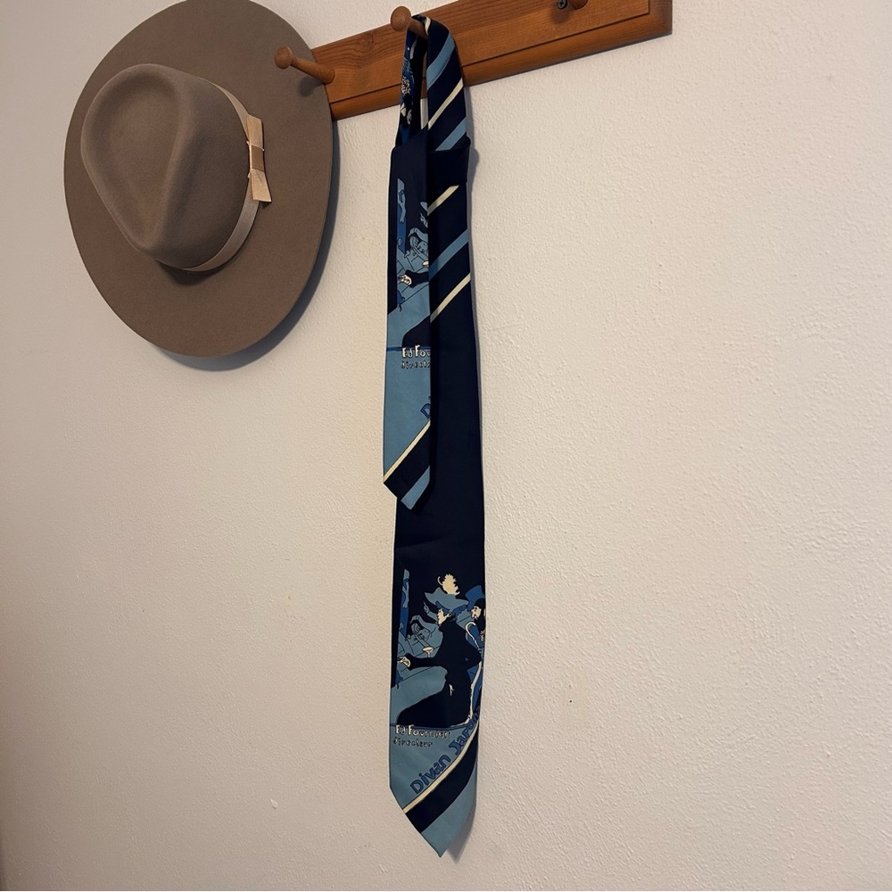 Vintage Navy and Sky Blue Tie